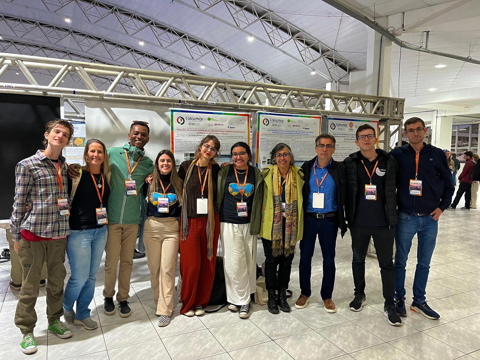 Integrantes de laboratórios ligados à UFSC participaram do evento em Itajaí. Foto: arquivo pessoal