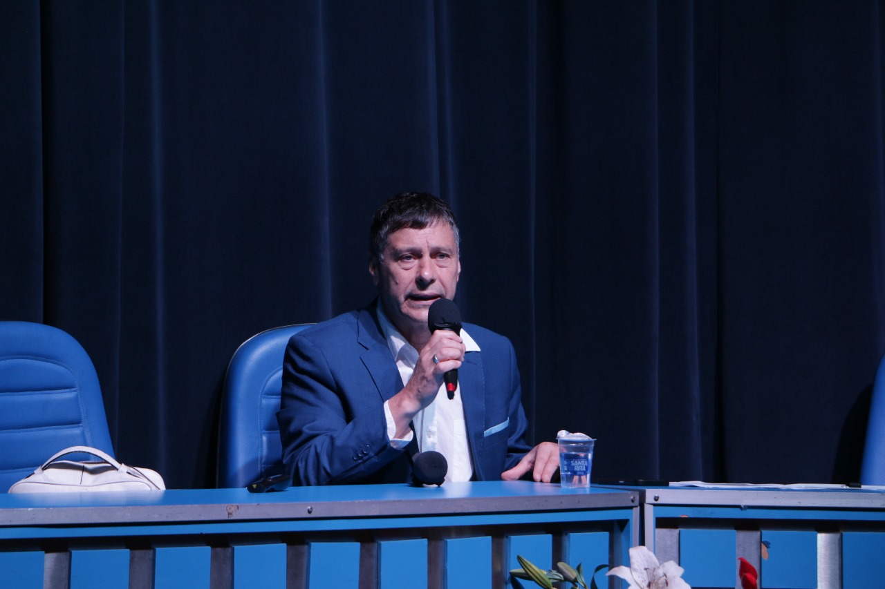 Marcos Baltar, presidente da Coperve, apresentou o Vestibular Unificado 2025 e outros processos seletivos com inscrições abertas. (Foto: Caetano Machado/Agecom/UFSC)